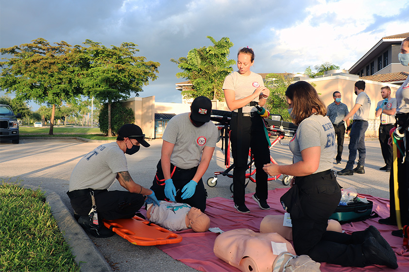 EMT class in action at Hodges University